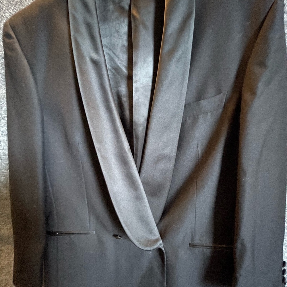 Italian Vito Rufolo Black Shawl Collar Tuxedo Jacket. Virgin Wool